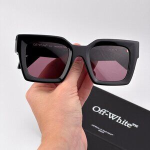 Off-White JACKSON Sunglasses – Black Square Frame Burgundy | Model OERI13I 1028